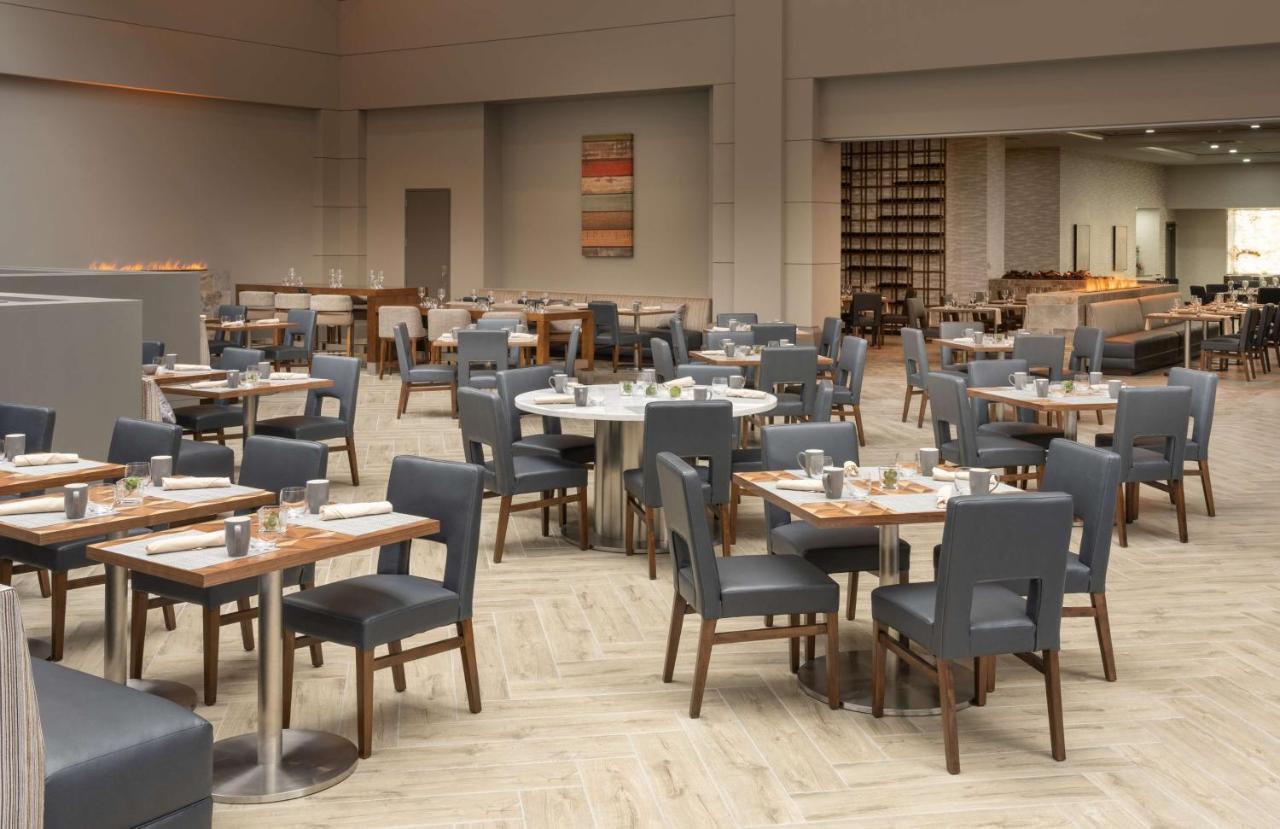 Hilton Houston North Hotel Kültér fotó