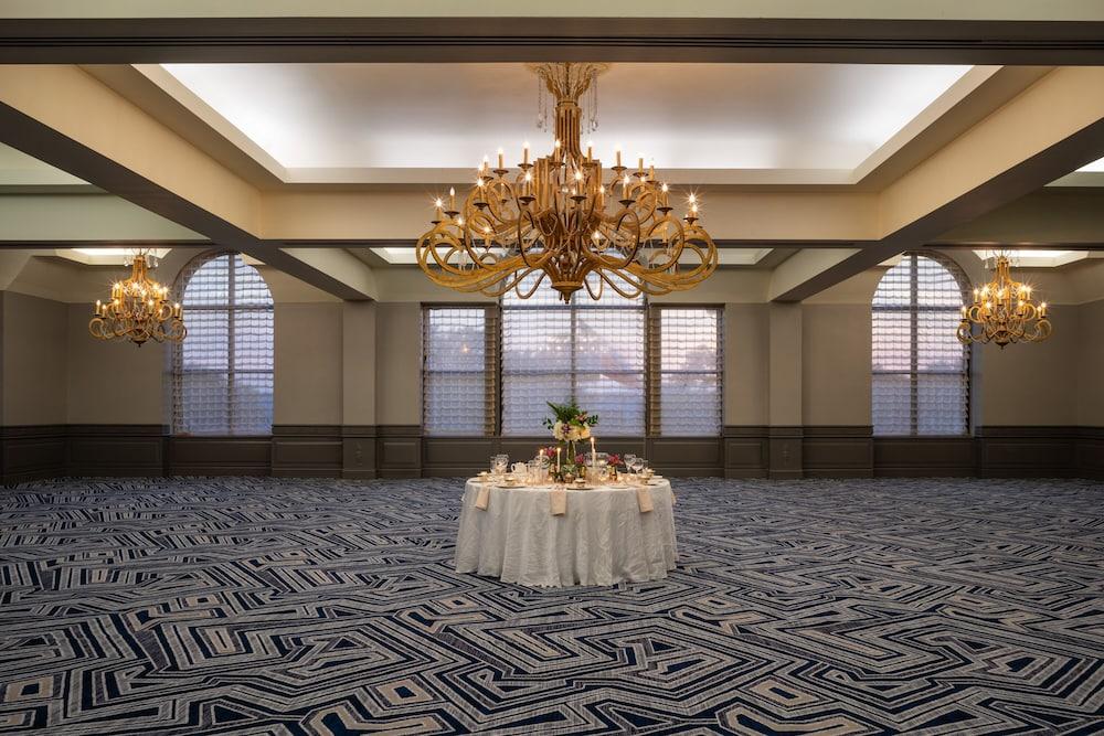 Hilton Houston North Hotel Kültér fotó