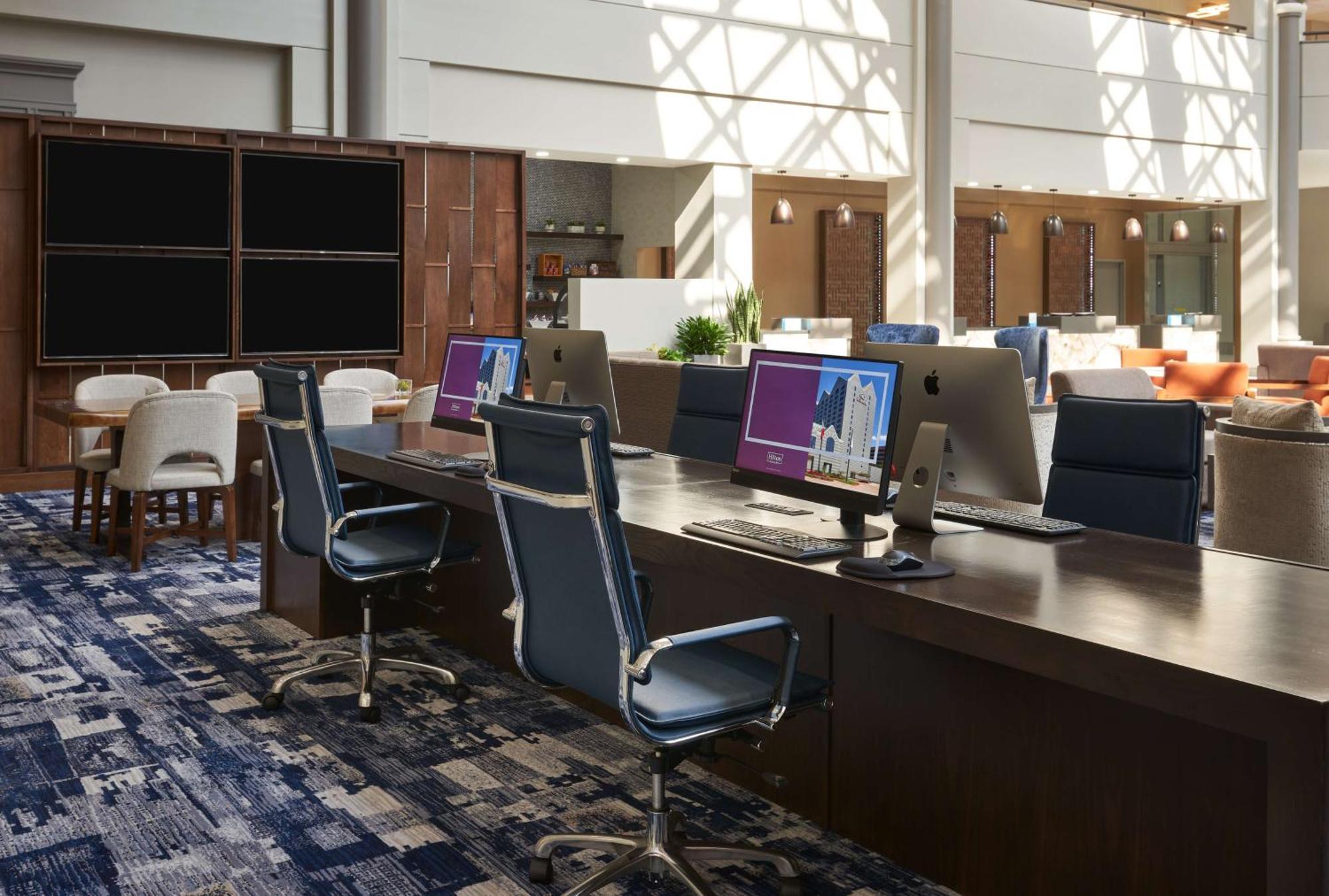 Hilton Houston North Hotel Kültér fotó