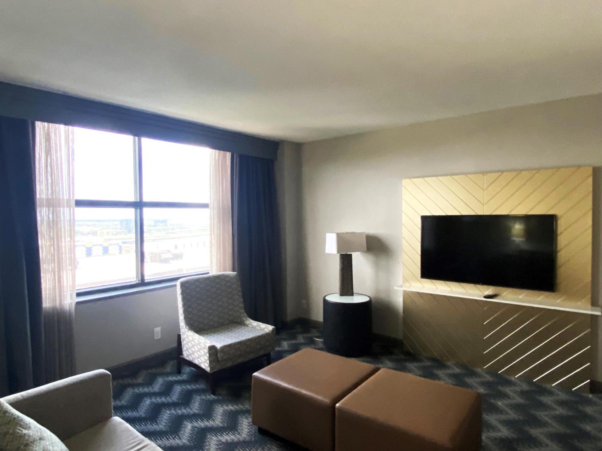 Hilton Houston North Hotel Kültér fotó